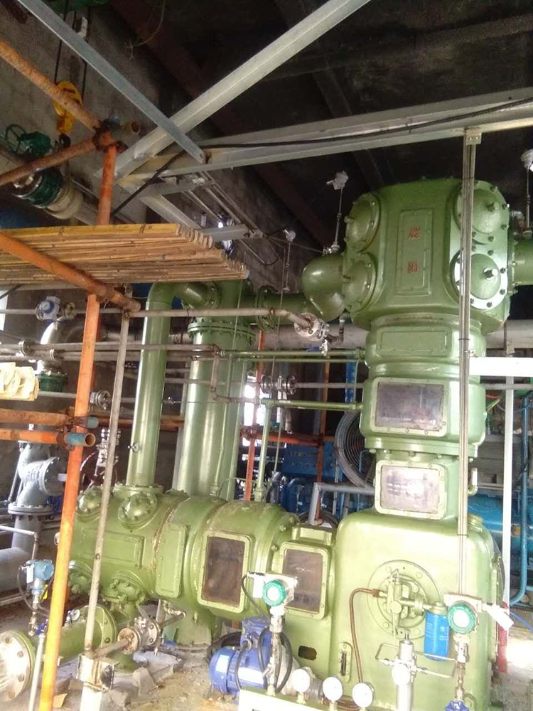 二氧化硫壓縮機在湖北宜化現(xiàn)場